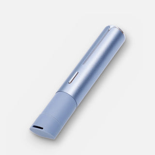 Puffco Pivot in Anthracite, angled view of the mouthpiece